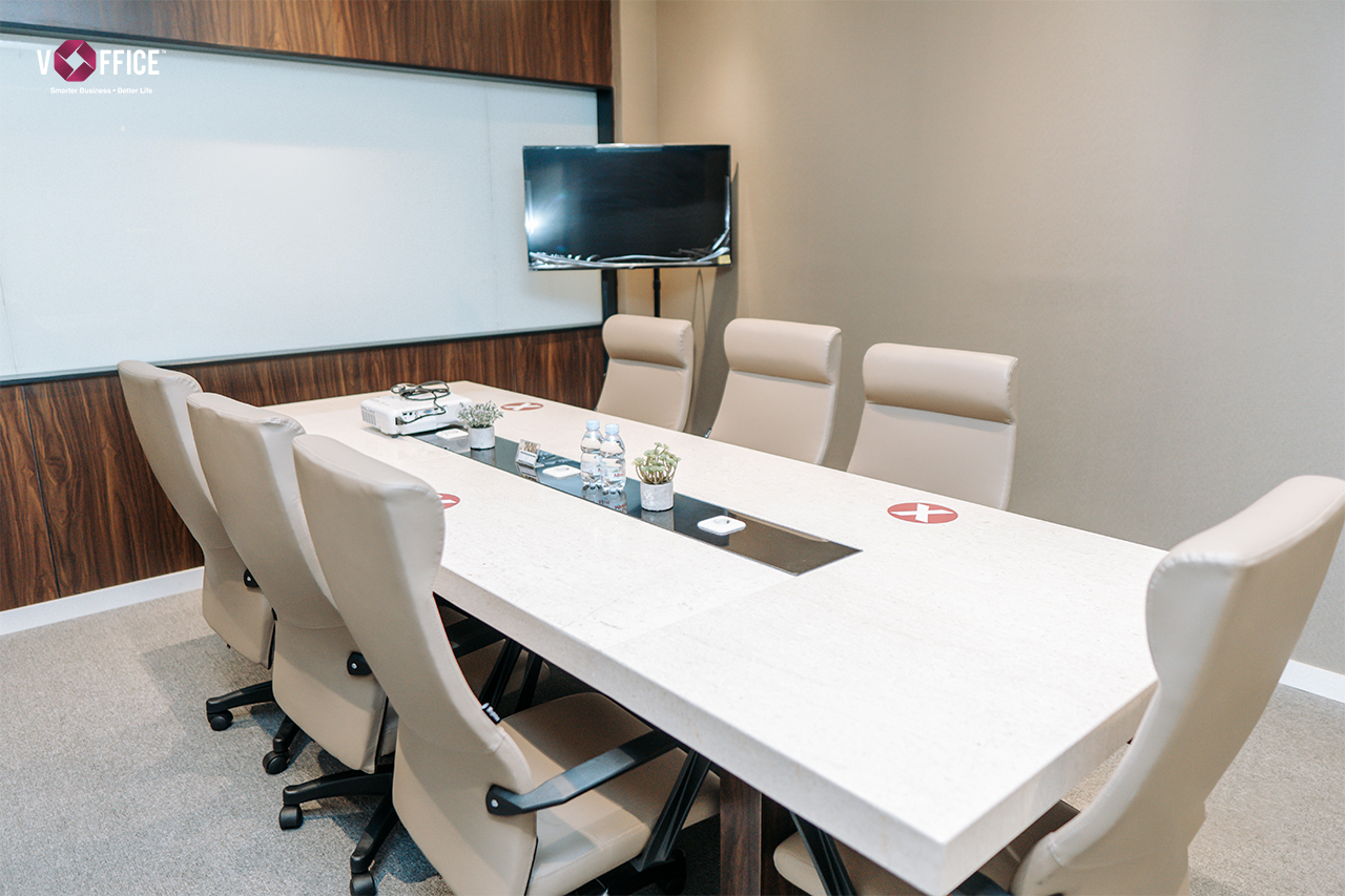 The Prominence Office Tower - Meeting Room 1